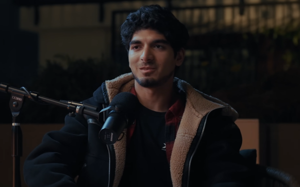 他上 Podcast 花一小時稱讚 xAI 有多棒，然後被馬斯克開除了